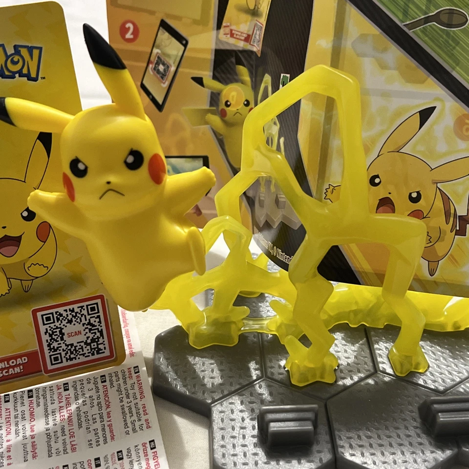 FIGURINE POKÉMON MAXI KINDER - OFFICIEL NINTENDO PIKACHU ANNÉE : 2022 - COMPLET - Photo 1/4