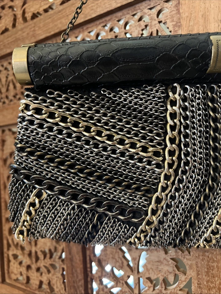 Bolso de noche vintage de cadena de cocodrilo herrajes de latón 14x6 único hecho a mano Foto 3 de 4