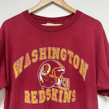 Washington Redskins NFL Rare design Logo Red T shirt Classic HN1930