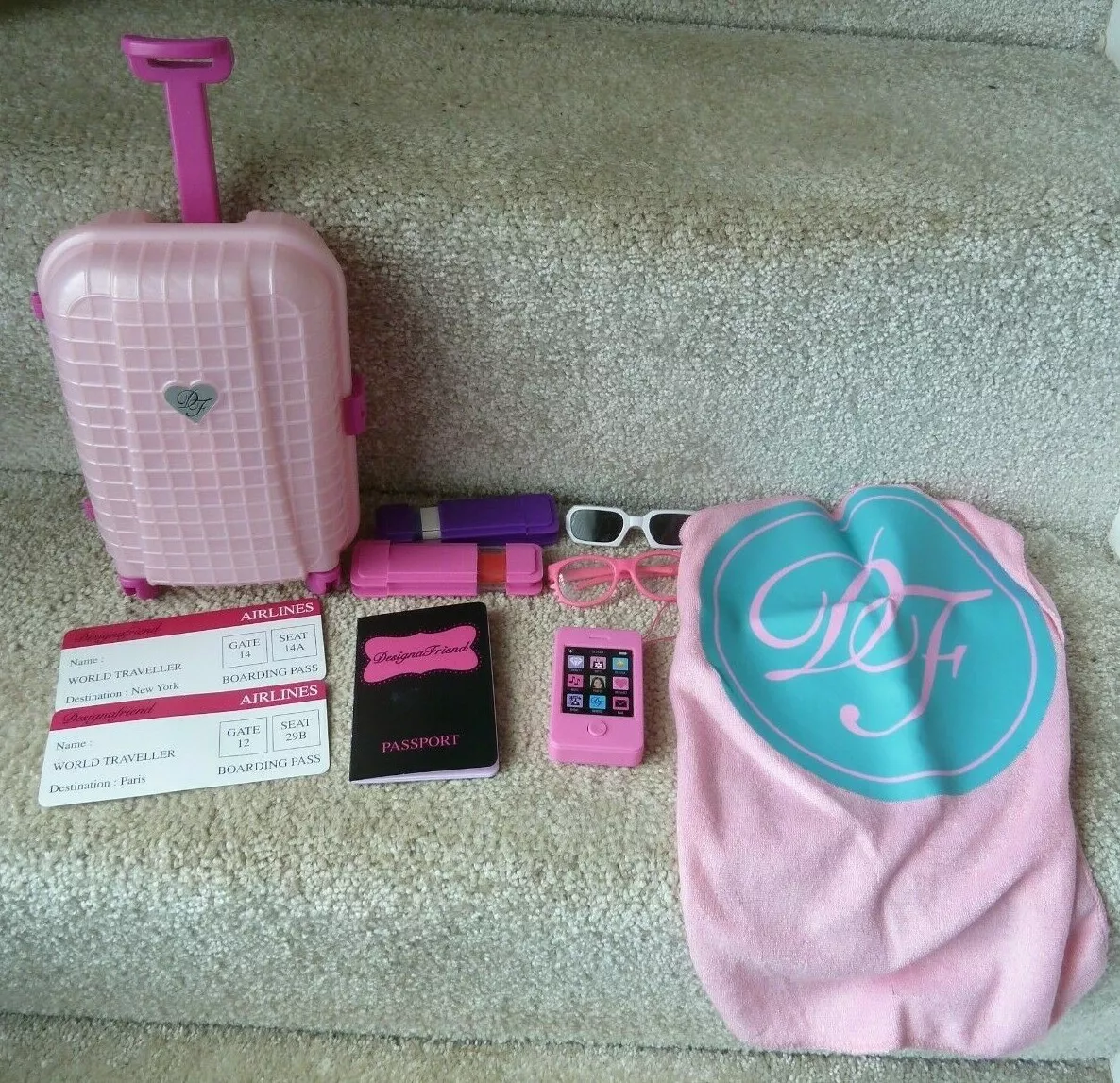 Design a Friend Holiday Suitcase with Lots of Accessories eBay