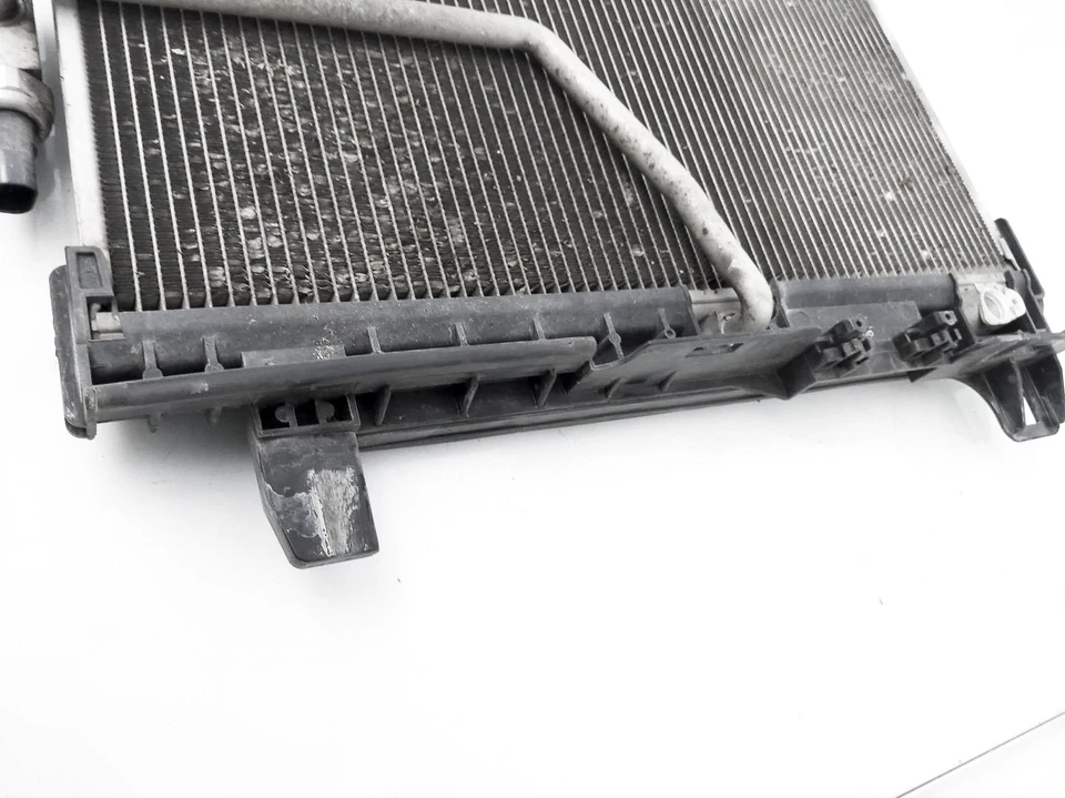 Condensador de aire acondicionado Mercedes-Benz E350 2010-2016 - 204-500-06-54 Foto 3 de 4