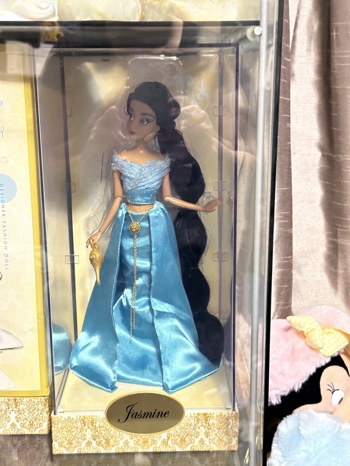 2011 LIMITED EDITION DISNEY PRINCESS DESIGNER COLLECTION JASMINE DOLL