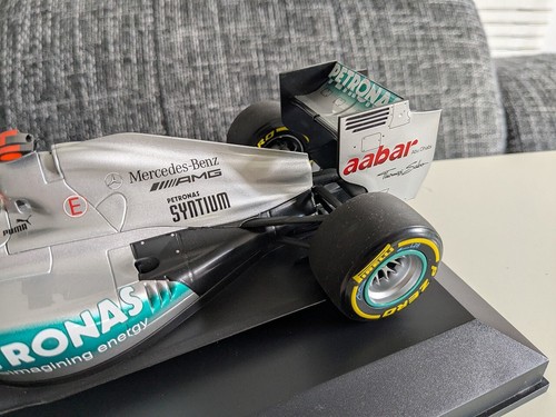 Mercedes GP W03 Michael Schumacher 3RD PLACE EUROPEAN GP 2012 Minichamps 1:18 - Bild 5 von 9