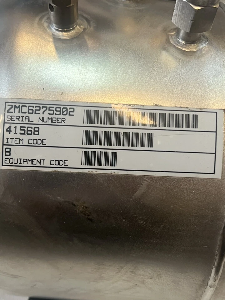 Calentador Electrolux ABE16 - Nuevo fuera de caja - Precio de venta sugerido por el fabricante 2049,00 USD ENVIAMOS INTERNACIONALMENTE Foto 3 de 4