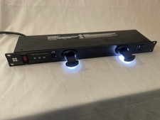Chief Brand NAPDH11L Horizontal Rack Mount 11 Electrical Outlet With Lights