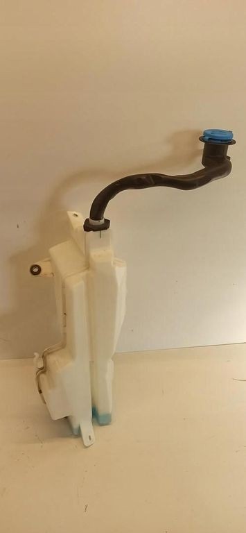 Volvo V60 2020 Windscreen washer fluid reservoir bottle 32328303 KTL31610