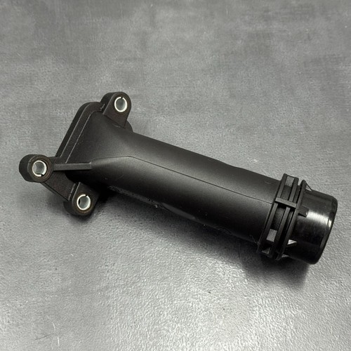 Anschlussstutzen 7810707 BMW F10 F11 530d 535d Zylinderkopf F30 F06 F01 F25 F15