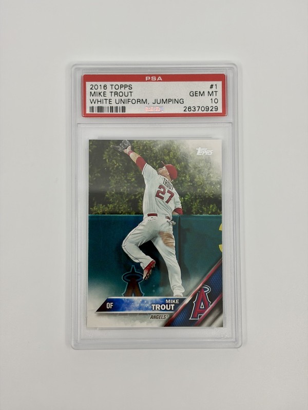 2016 Topps Los Angeles Angels - Mike Trout Jumping #A-1 PSA 10