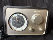 Crosley Solo Retro Mid Century Style Radio AM FM Receiver Black CR3003A-BK