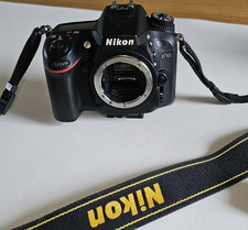 Nikon D7100 24.1MP Digital SLR Camera Body Only Black 3.2in USB HDMI + battery 