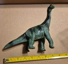 2000 TM Brachiosaurus Dinosaur Toy Action Figure China 8  Green Black Dino Long