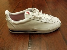 swooshless cortez