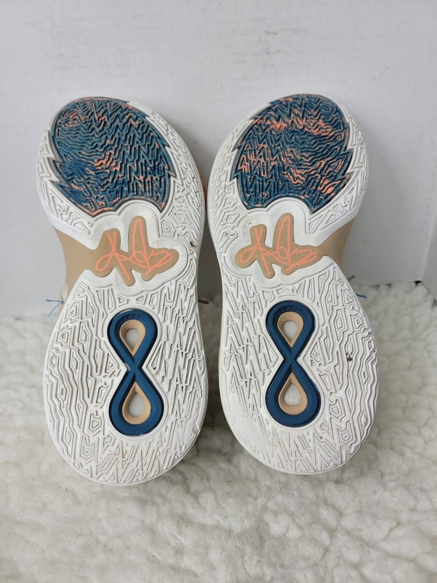 Nike Kyrie Infinity Men's Size 9.5 Mother Nature Father Time