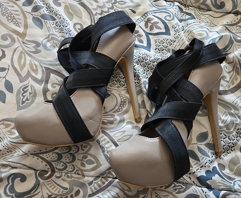 Victoria Secret Colin Stuart High Heel strappy pumps Platform Size 7.5 - Image 2 of 4