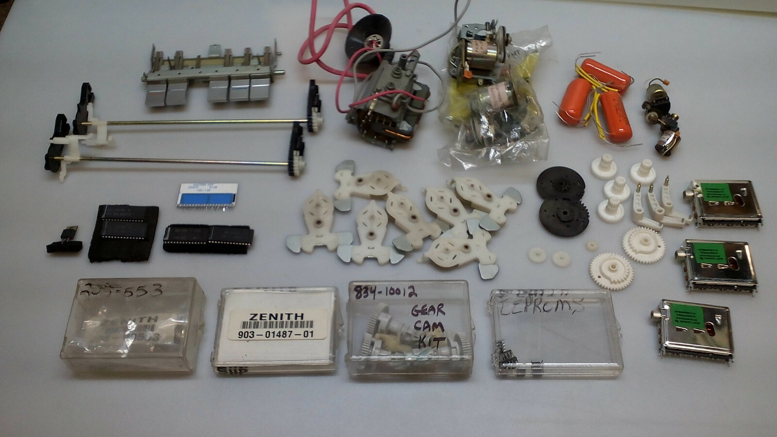 Zenith Goldstar VCR Parts Old TV Parts Electronics Parts New Old Stock