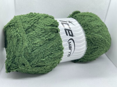Jungle Green Puffy Short Eyelash Yarn 68173 Ice 100 Gr 180 Yds Micro Fiber