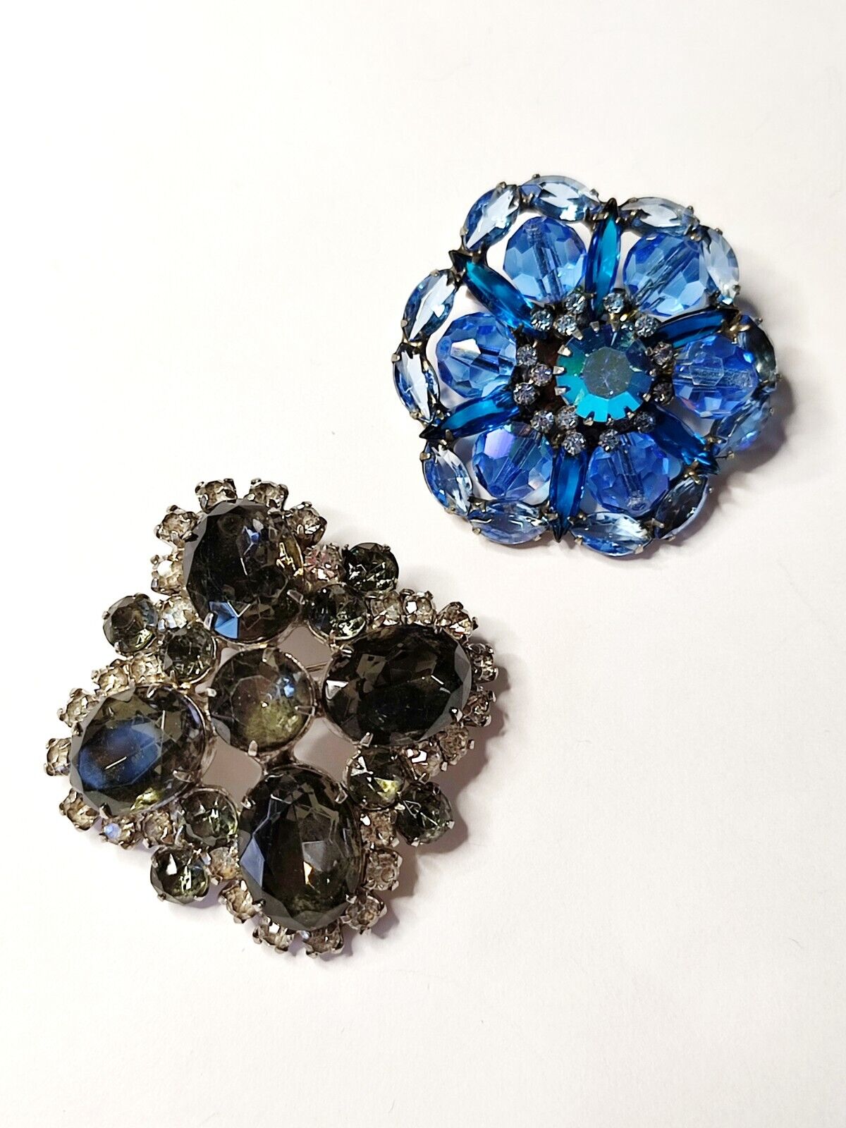 Vintage Lot of JULIANA's Style Brooches Pins Smok… - image 2
