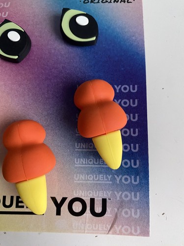 5 Pack Uniquely You Crocs Jibbitz Charms Make Your Own Dino Original NEW - Picture 4 of 7