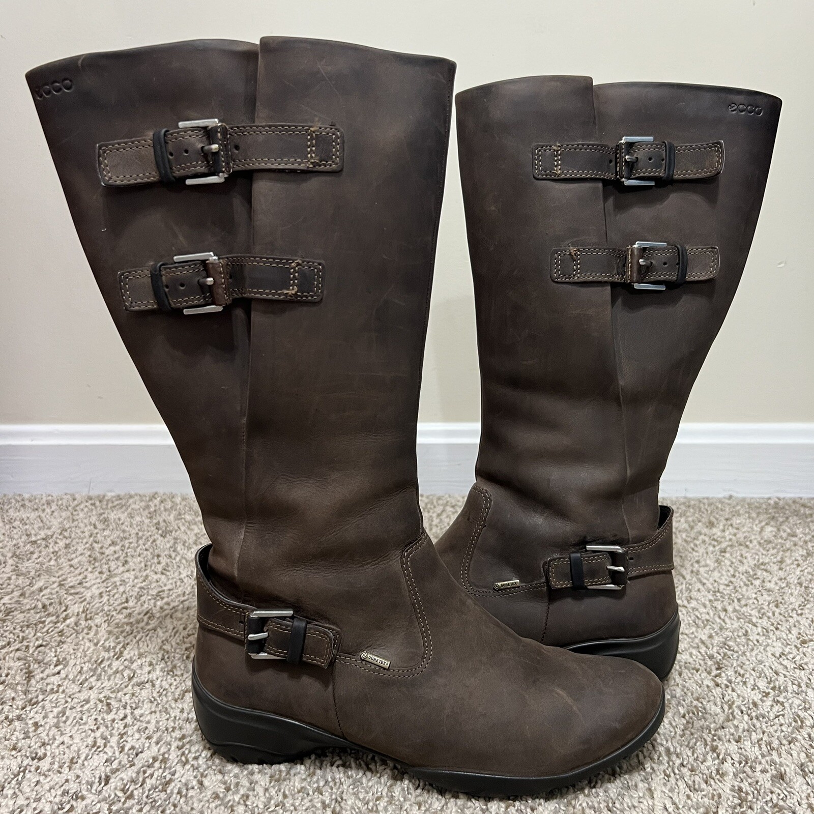 ECCO Nubuck Leather Boots Goretex Side Zip Buckle Details Sz 38 US 7/7.5