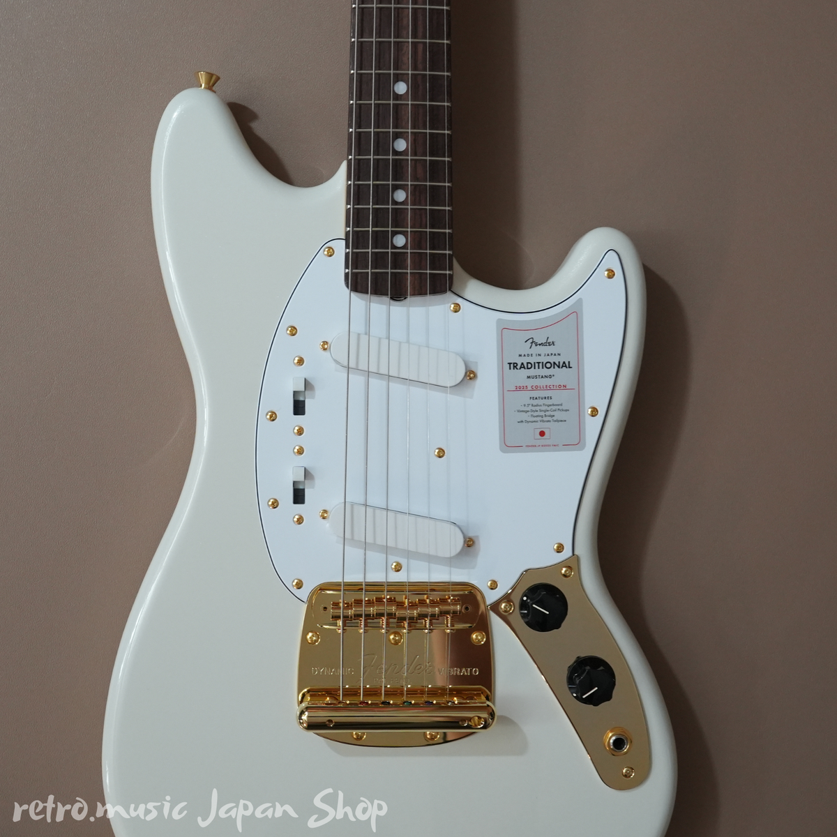 Fender Made in Japan Traditional 2025 Collection 60s Mustang White