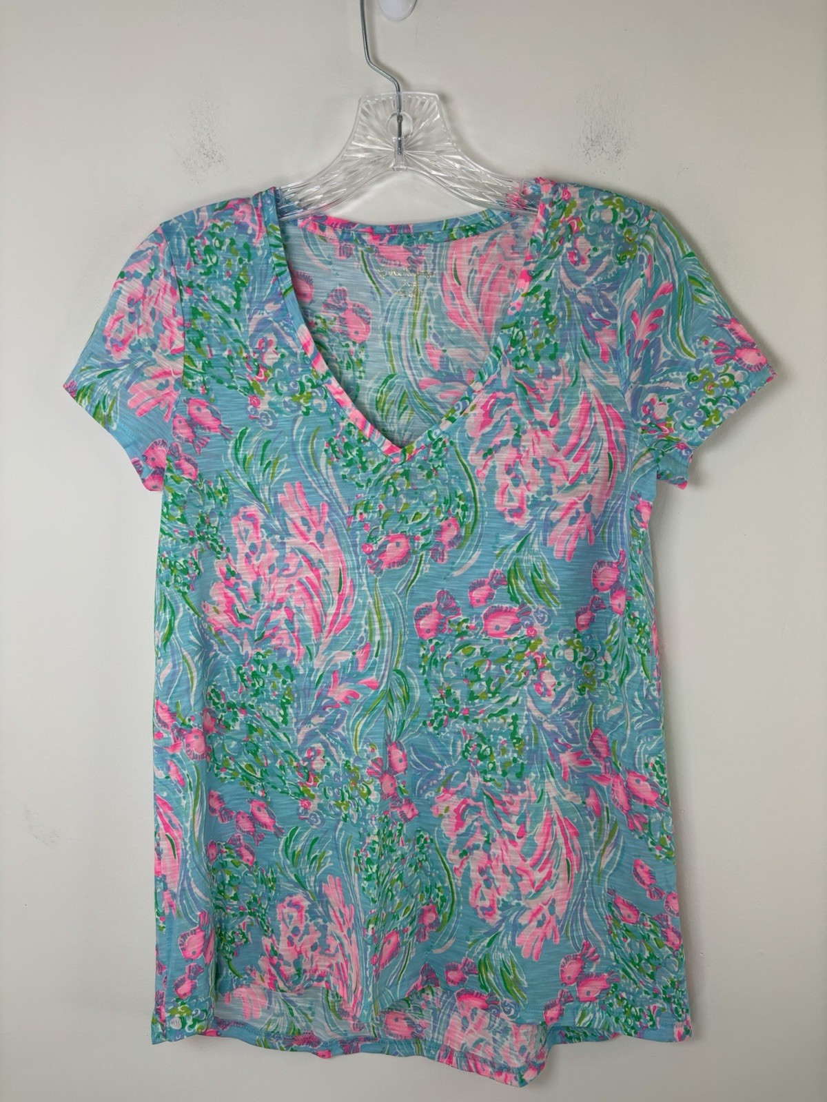 Lilly Pulitzer T-Shirt Womens XXS Blue Pink Sea Life Print V-Neck Short Sleeve