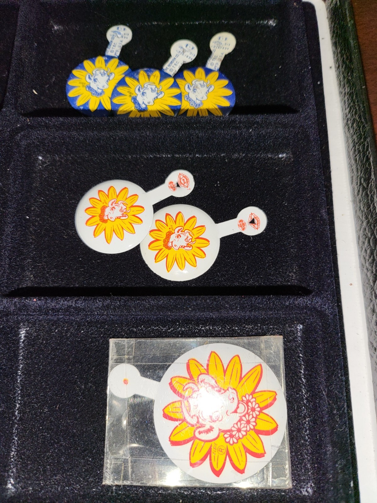 Lot Borden Dairy Memorabilia Safe Driver Pins Pocket Tags Elsie Pins