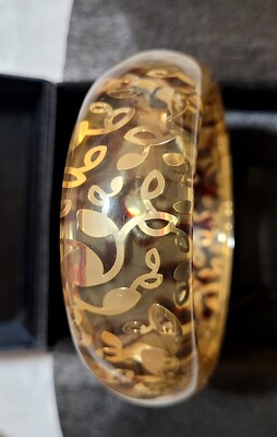 Designer Tortoise Shell Gold Clear Inclusion Confetti Lucite Bangle Bracelet Vtg