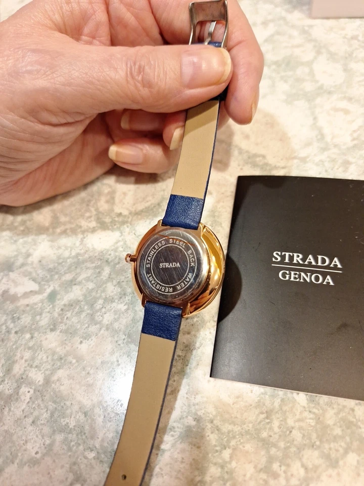 Reloj movimiento japonés Strada azul marino imitación cuero correa se adapta (6,25-7,75 pulgadas) Foto 4 de 4