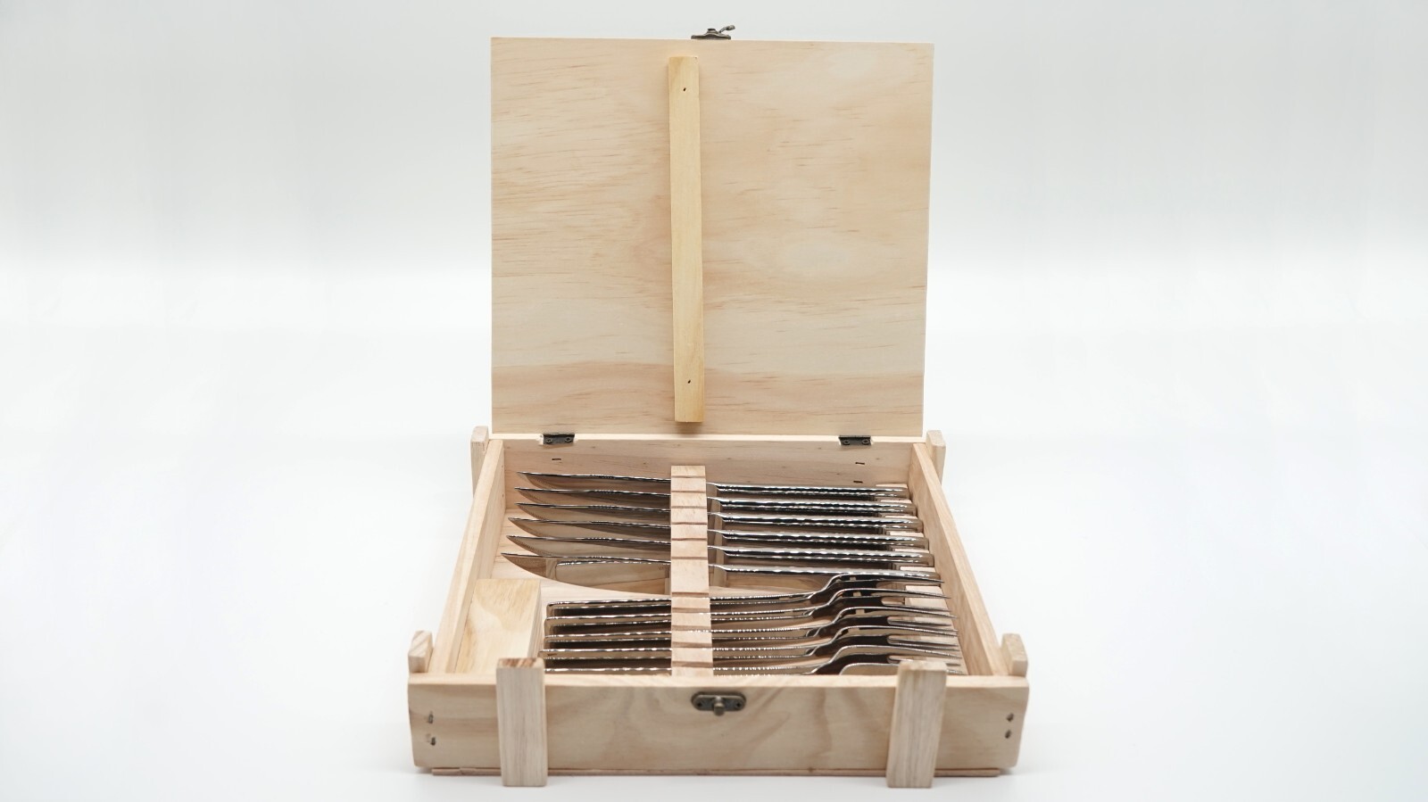 Zwilling Steak Besteck Messer Gabel Set 12 teilig Edelstahl 18/10 in