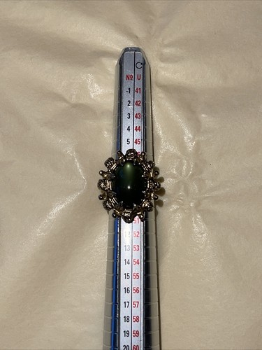 Vintage 14k HGE Yellow Gold Plate GREEN Cabachon Ring Size 4.75 Nugget Style - Picture 2 of 8