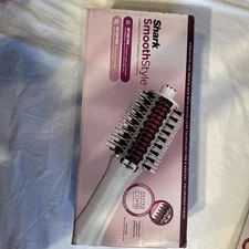 Shark HT212 Smooth Style Heated Comb Straightener + Smoother