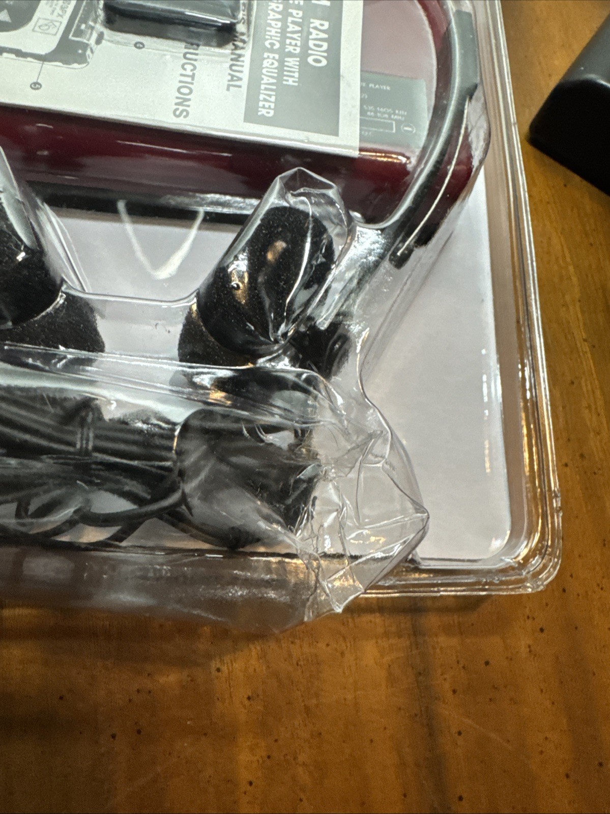 GPX C3098 EQ Portable Cassette Player/FM AM Radio Red New Sealed