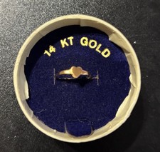 14 carat gold ring