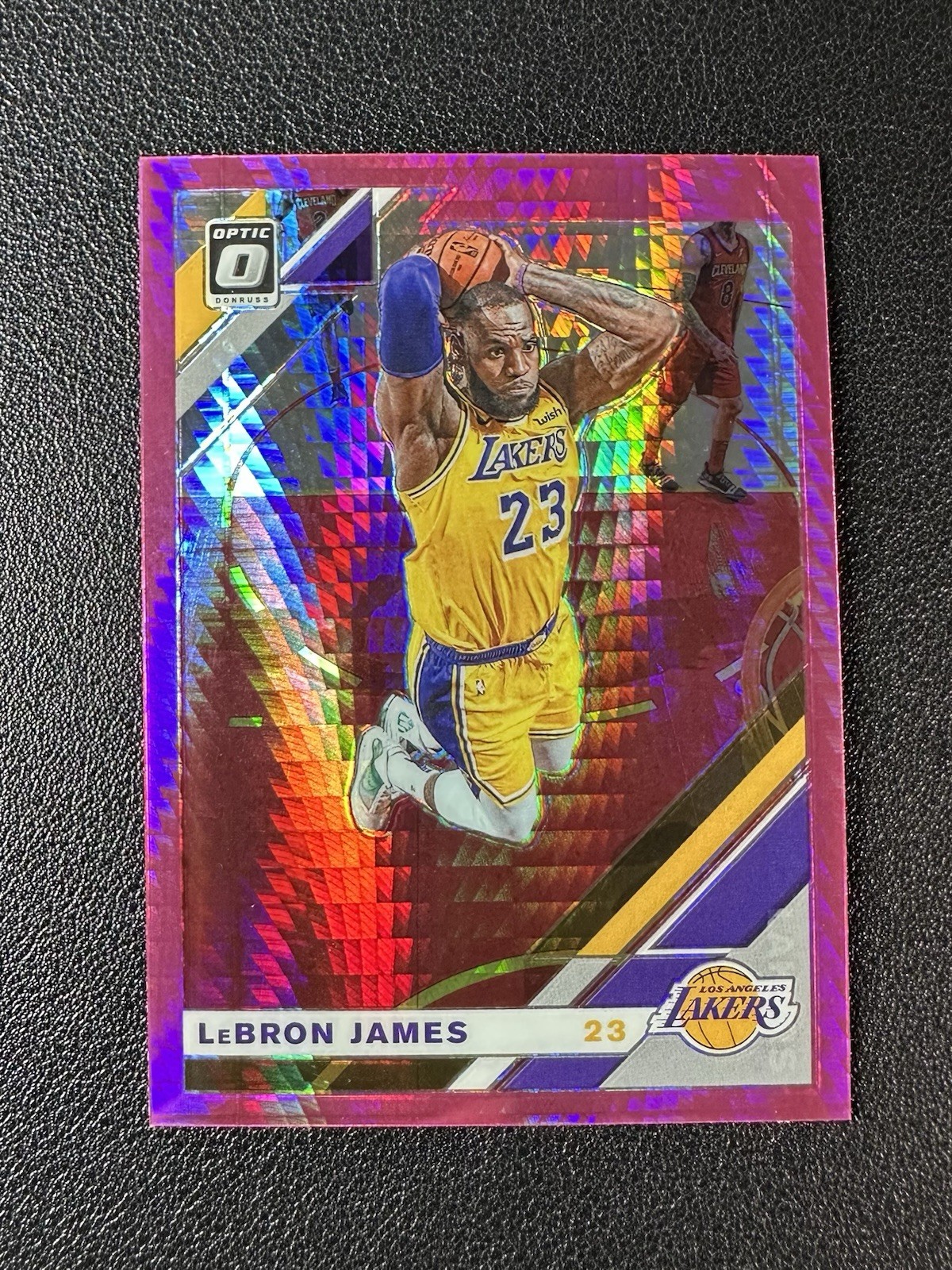 2019-20 Panini Donruss Optic Pink Hyper Prizm LeBron James #60 Lakers