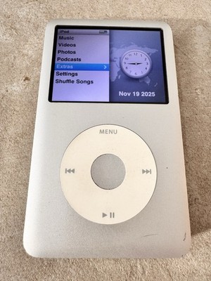 Apple iPod Classic 7th Generation 160GB Silver MC293J MC293LL New