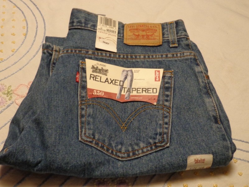 Levi Strauss 550 Relaxed Fit Tapered Leg Blue Jeans Dark Blue Misses 18M NWT