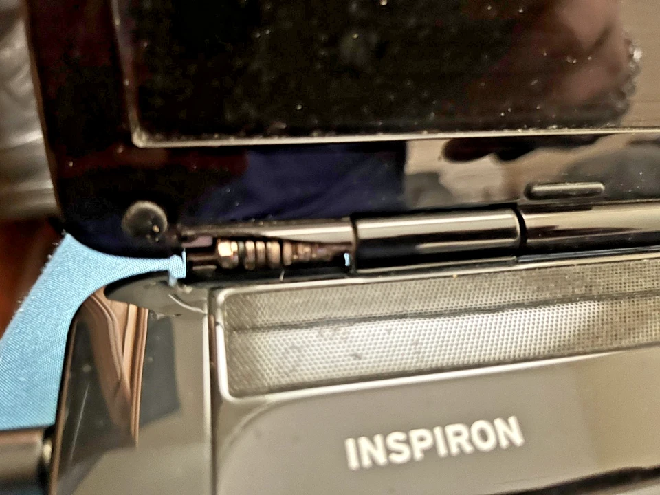 Dell Inspiron 1545 Intel 2.20ghz 4gb ram 320Gb hdd Windows 11 & Office 365 - Image 4 of 4