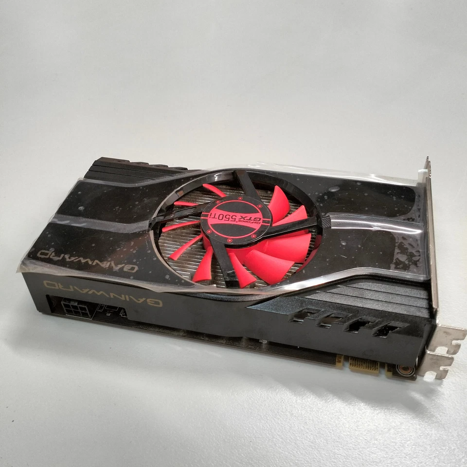 OEM NVIDIA GeFORCE GTX 550 Ti 1024MB GDDR5 PCI-e GPU NE5X55T0HD09-1061F - Image 4 of 4