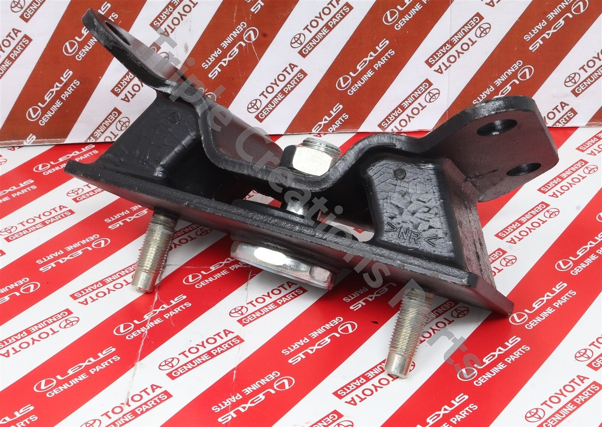 Toyota Genuine 12371-17140 Insulator Engine Mounting Rear No.1
