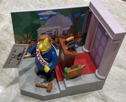 The Simpsons Wos Town Hall Interactive Playset W/ Mayor Quimby Playmates