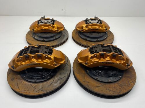 Nissan GTR brakes front rear brake calipers discs set R35 2009 - Picture 1 of 10