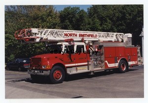 North Smithfield, RI Ladder 1 1995 International/Smeal Fire Truck Photo