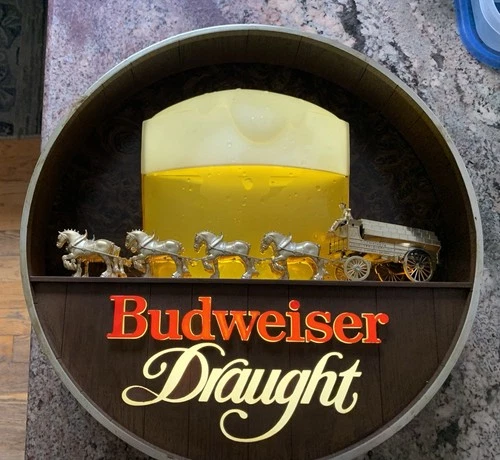 VINTAGE BUDWEISER BEER LIGHT UP BARREL SIGN CLYDESDALES RARE