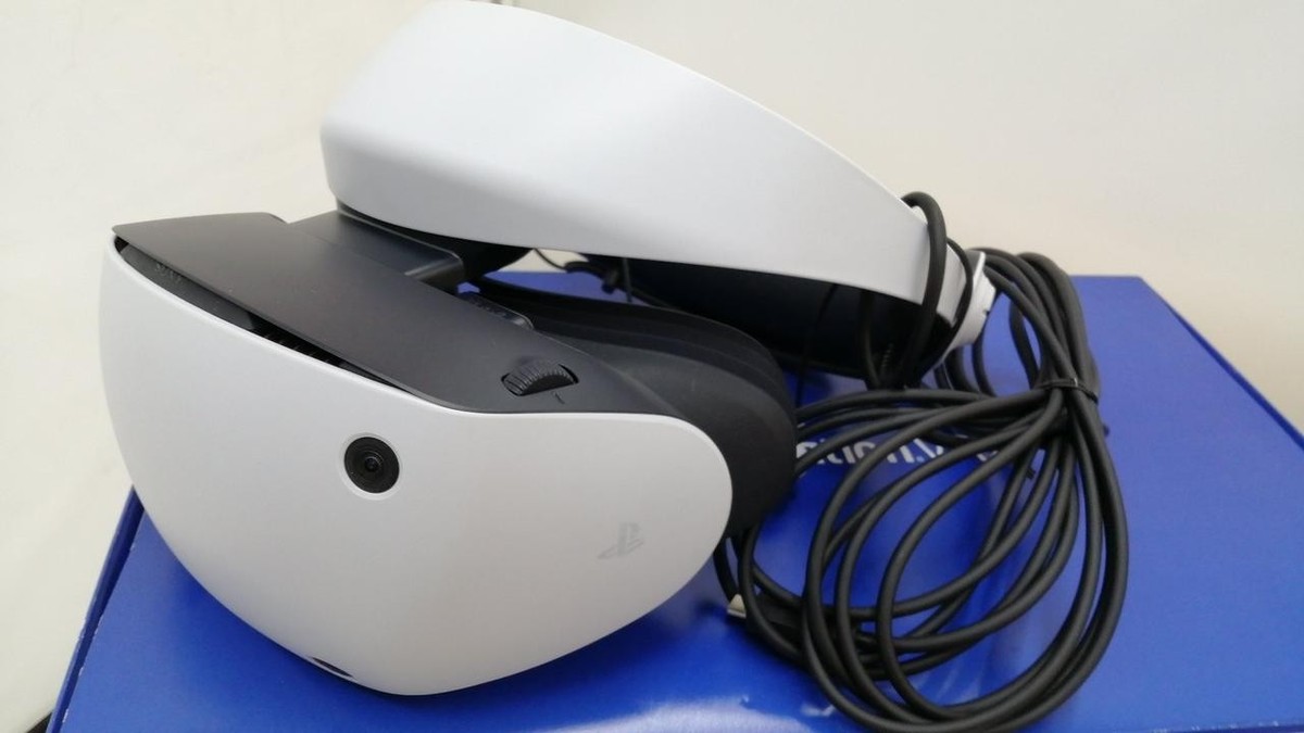 その他 PS5 PlayStation VR2 CFIJ-17000 Sony PlayStation VR2 Headset & Sense Controllers for PS5 CFIJ