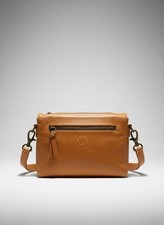 WANDERER TRAVEL CO The Sienna Crossbody Cluth