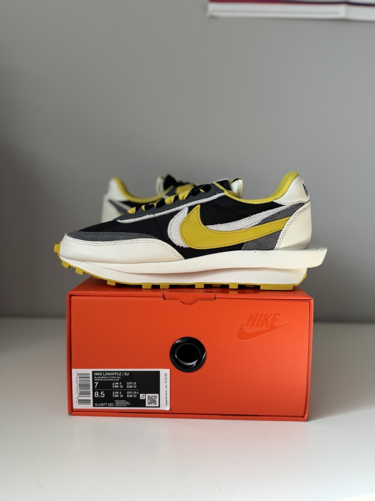 SACAI X NIKE Nike LD Waffle x Sacai x sottocover nero brillante limone DJ4877 001 taglia 7 da uomo