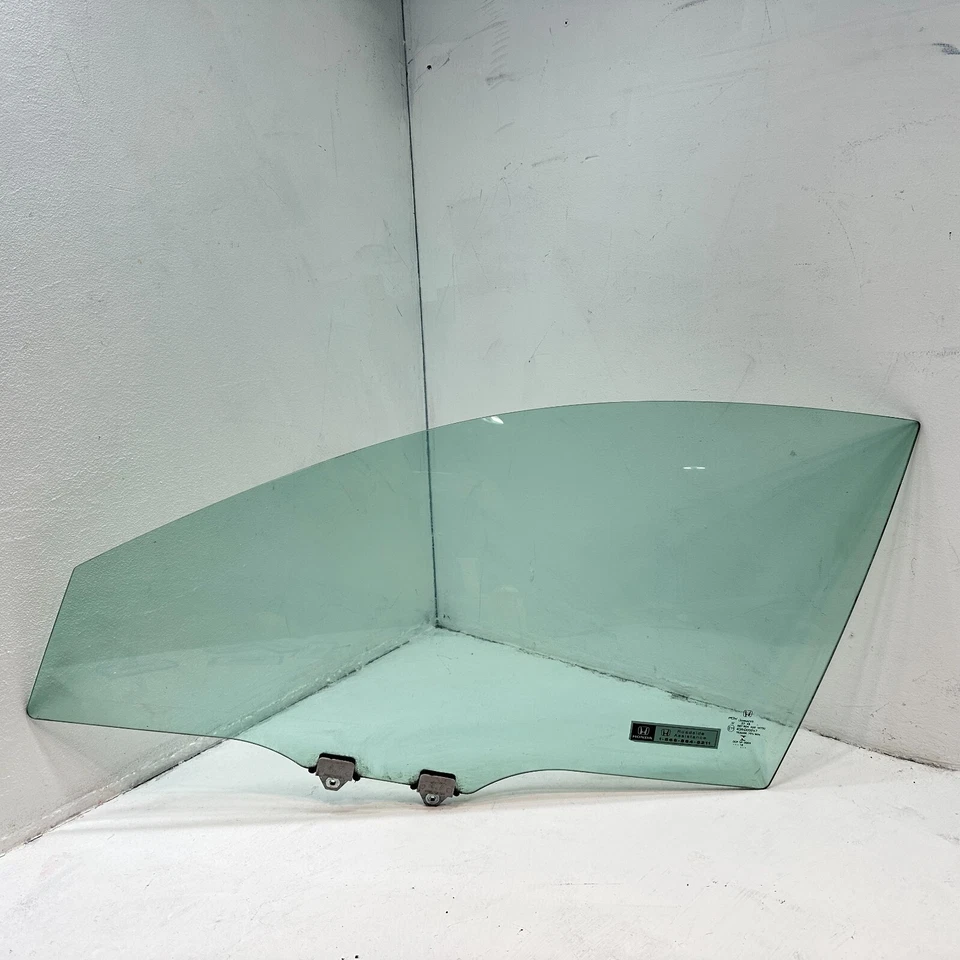 Vidrio puerta izquierda conductor delantero Honda Accord 2018-2024 fabricante de equipos originales Foto 2 de 4
