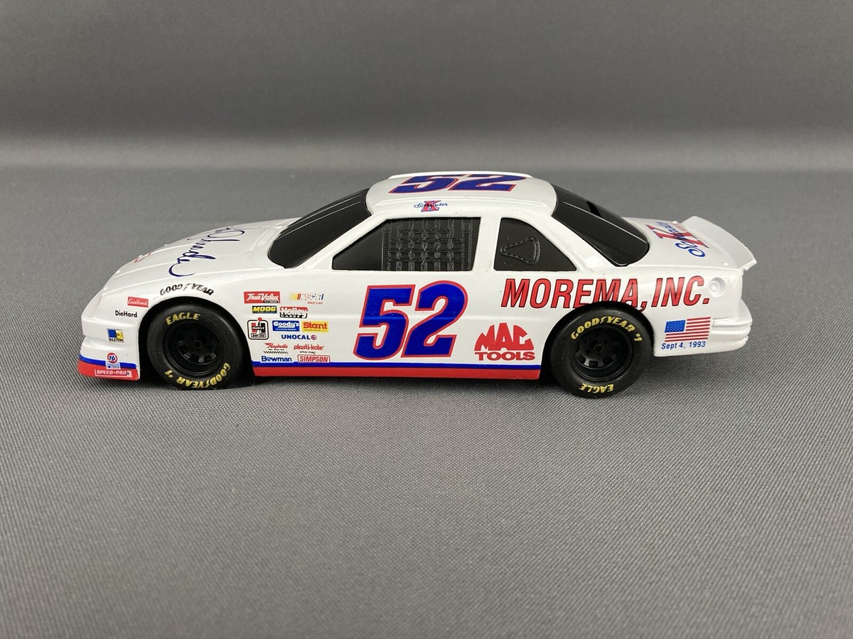 モリガン WINNER 2025/12)魔宝の契約神モリガン(WINNER)【CX】{BS73-CX02}《黄