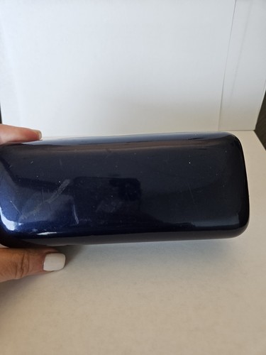 Maui Jim Hard Shell Sunglass Case - Black & Blue Checkered Pattern - Picture 4 of 7