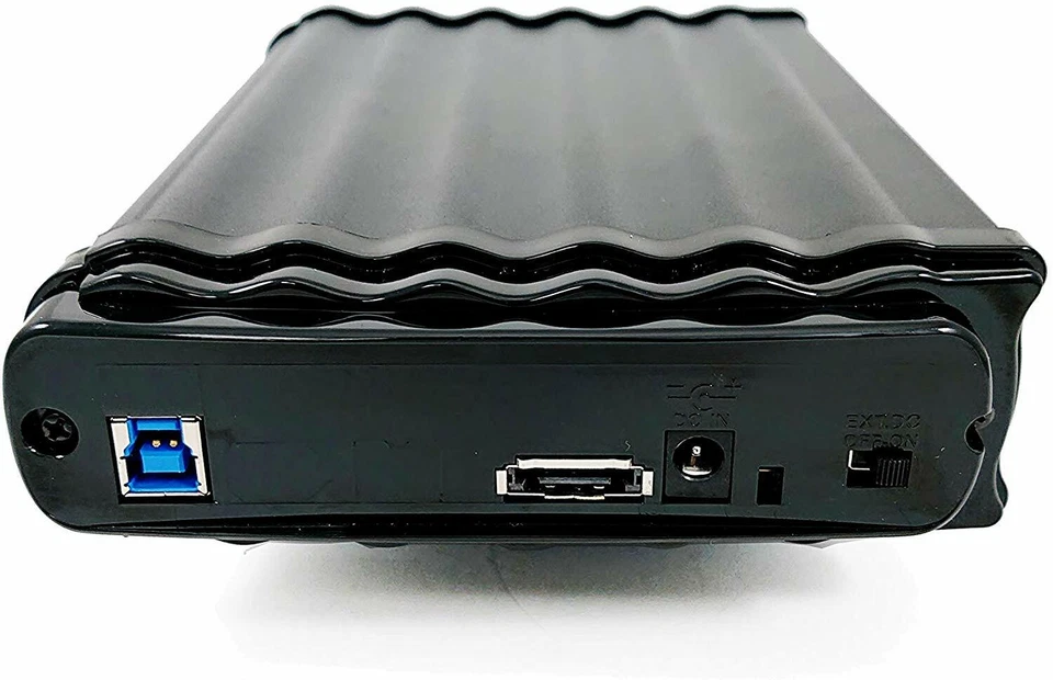 BUSlink 6TB USB 3.2 Gen 1/eSATA with Hub External Desktop Hard Drive (PC/Mac) - Image 3 of 4